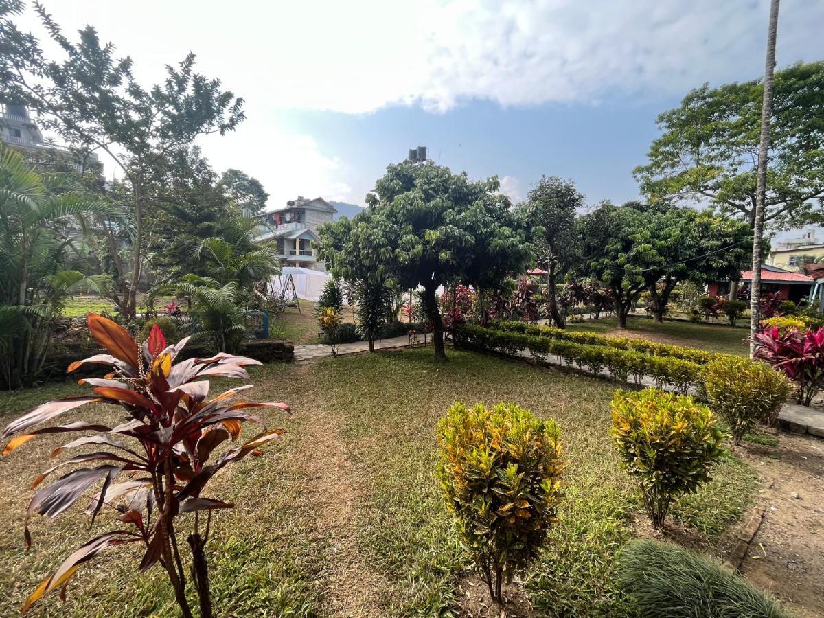 Paradise Mount Resort Pokhara Esterno foto