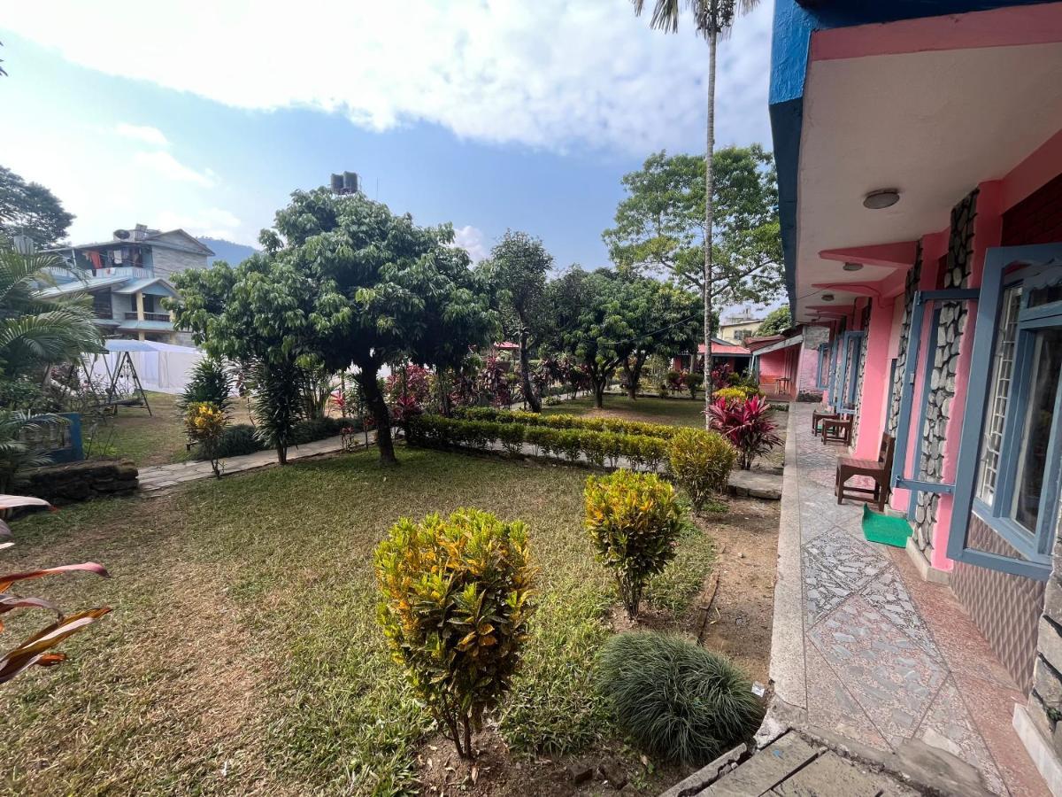 Paradise Mount Resort Pokhara Esterno foto