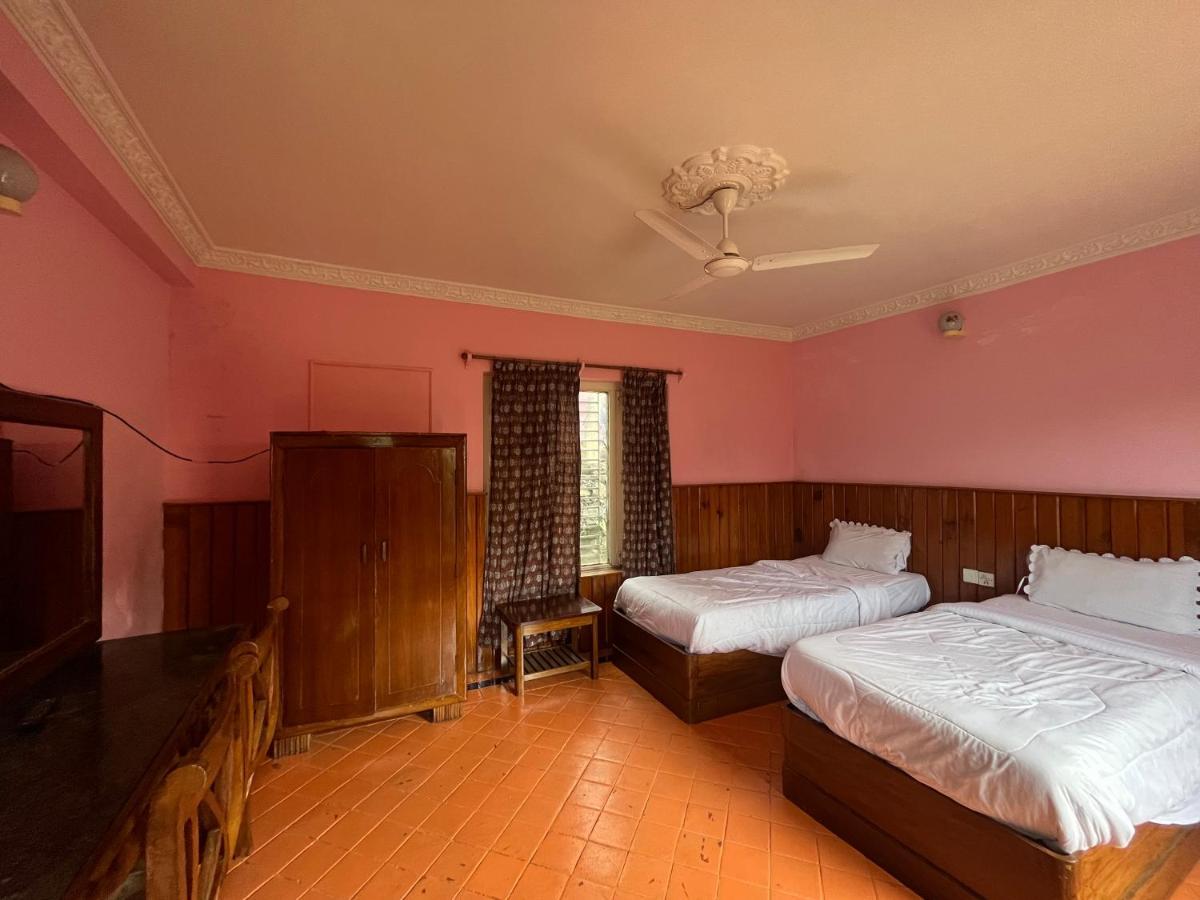 Paradise Mount Resort Pokhara Esterno foto